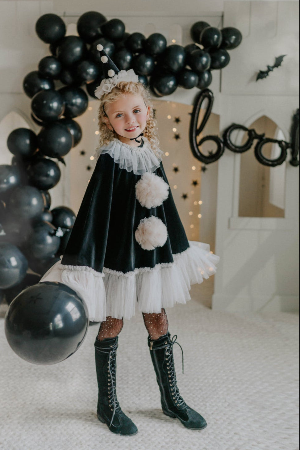 black and white clown dress halloween costume set clown outfit corset *Costume color tone in life can be different from the pictures in gallery Creepy Clown Costume: Women's Halloween