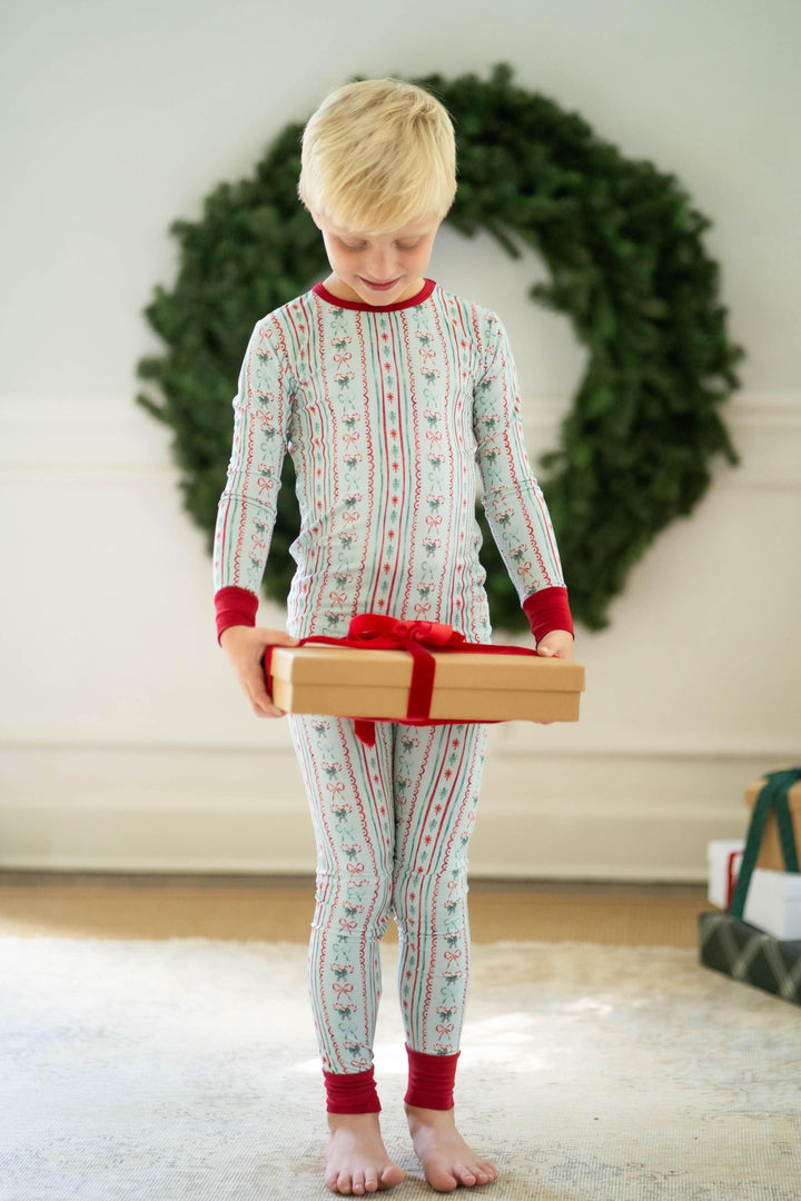 Vintage Christmas Kids' Two-Piece Pajama Set
