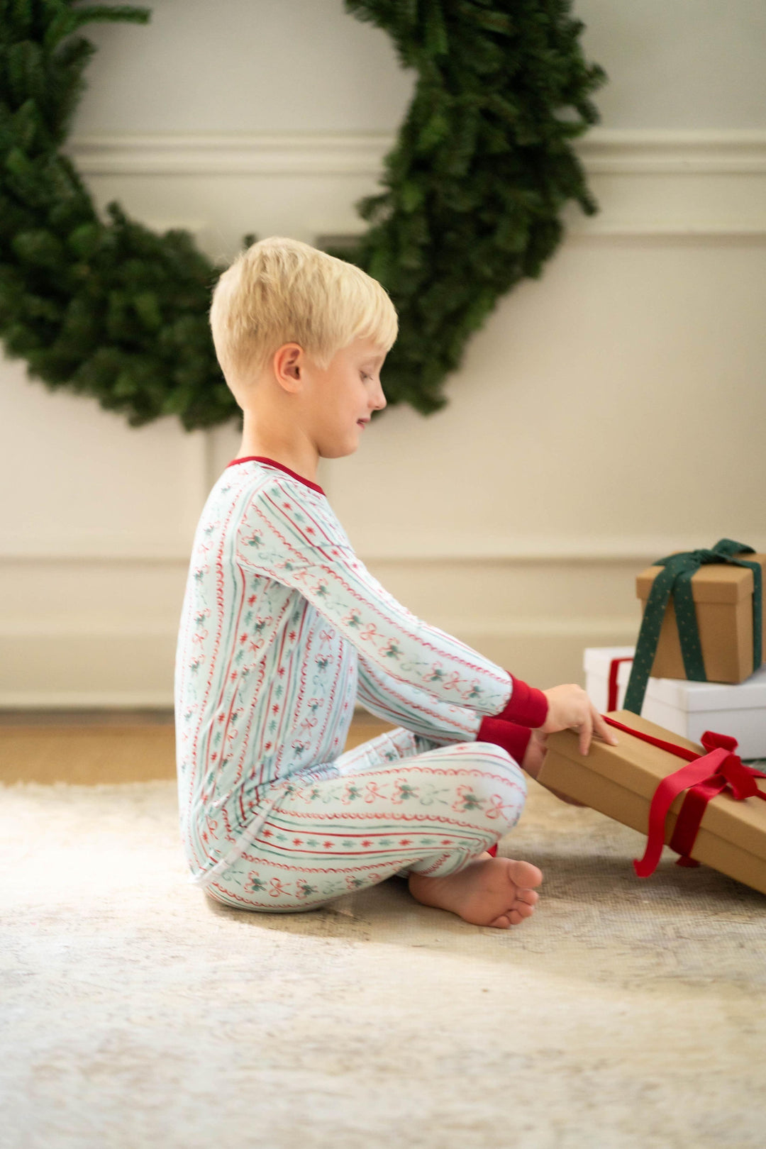 Vintage Christmas Kids' Two-Piece Pajama Set