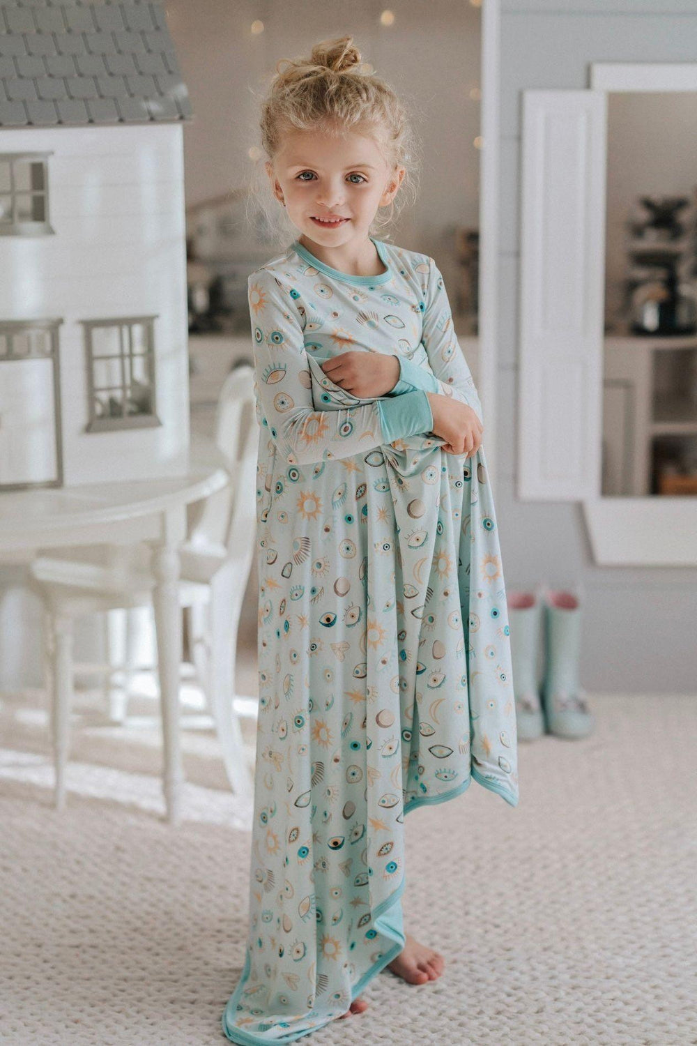 Blue Evil Eye Bamboo Layer Blanket