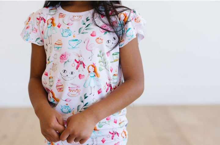 Alice in Wonderland girls short pajama set