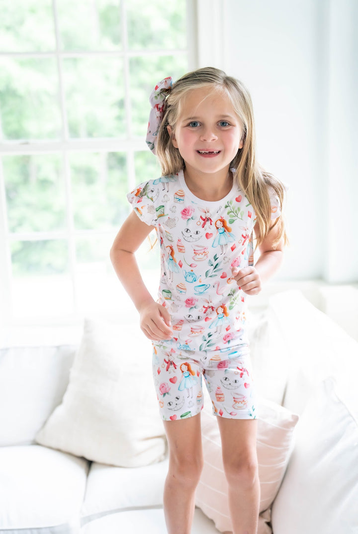 Alice in Wonderland girls short pajama set