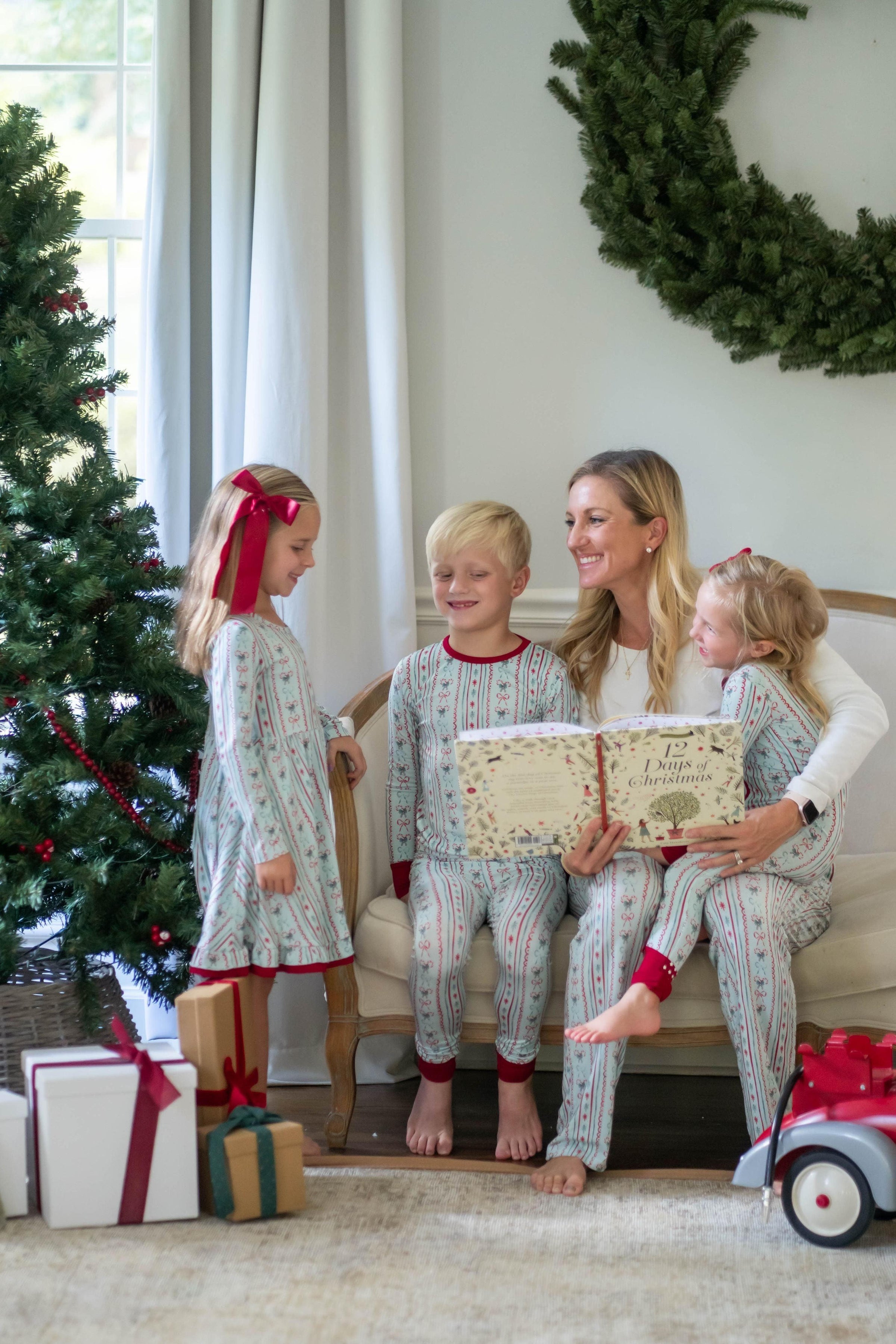 Vintage Christmas Unisex Adult Sleep Pants