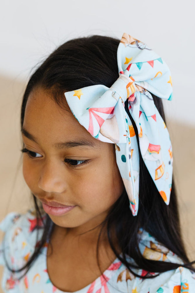 Large Bamboo Girls Hair Bow – Take Me to the Circus