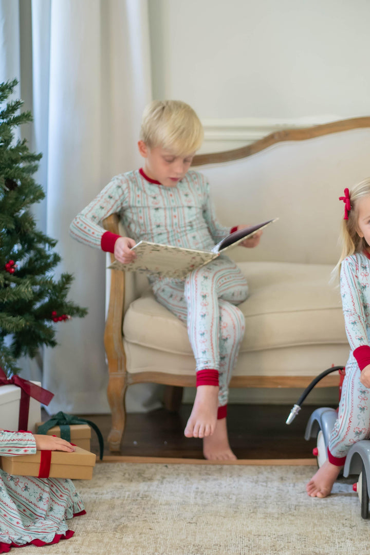 Vintage Christmas-Zip-Up Pajamas