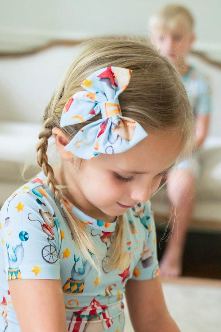 Small Bamboo Girls Hair Bow – Take Me to the Circus