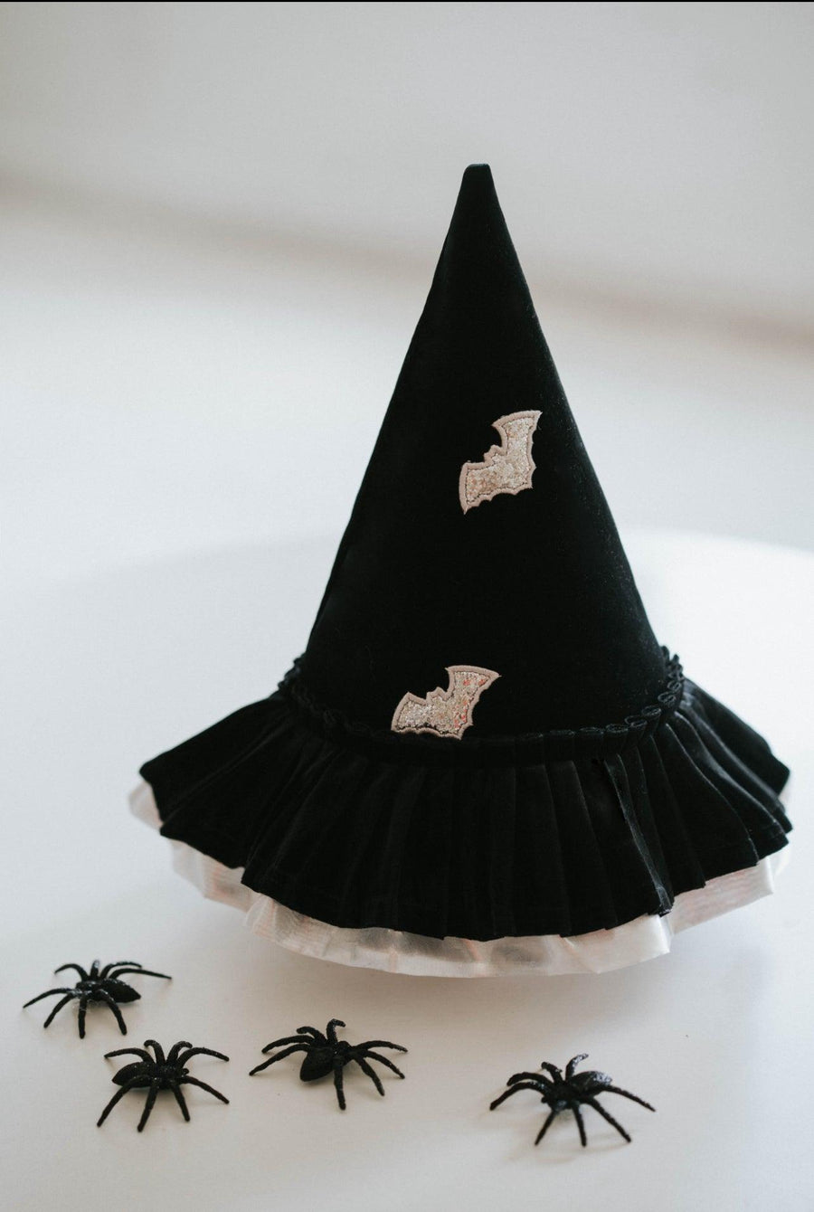 Halloween witch hat for kids with bat sequins