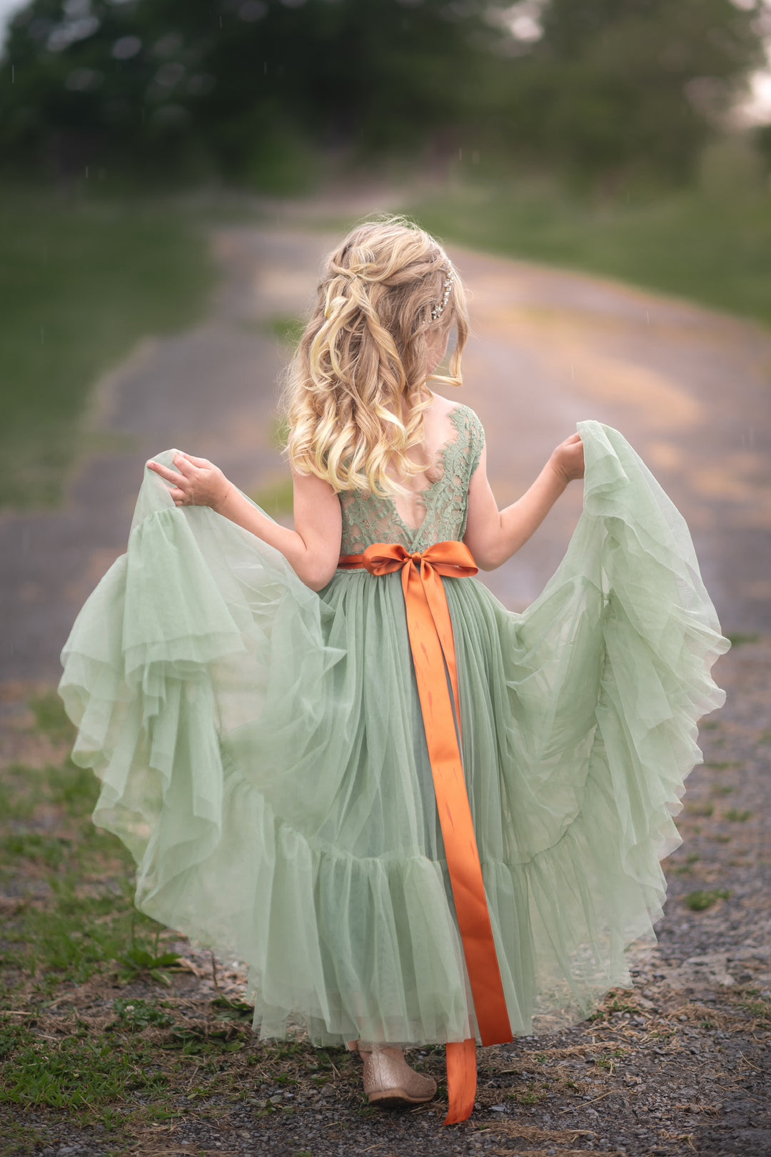 sage green flower girl dress Size Small its tulle over lace bodice and A Fable - Flower Girl Dress