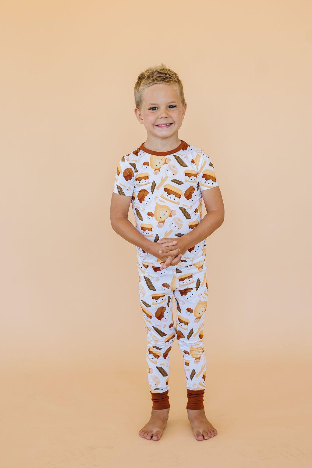 S'mores Print Bamboo Kids Pajama Set - Short Sleeve &amp; Pants