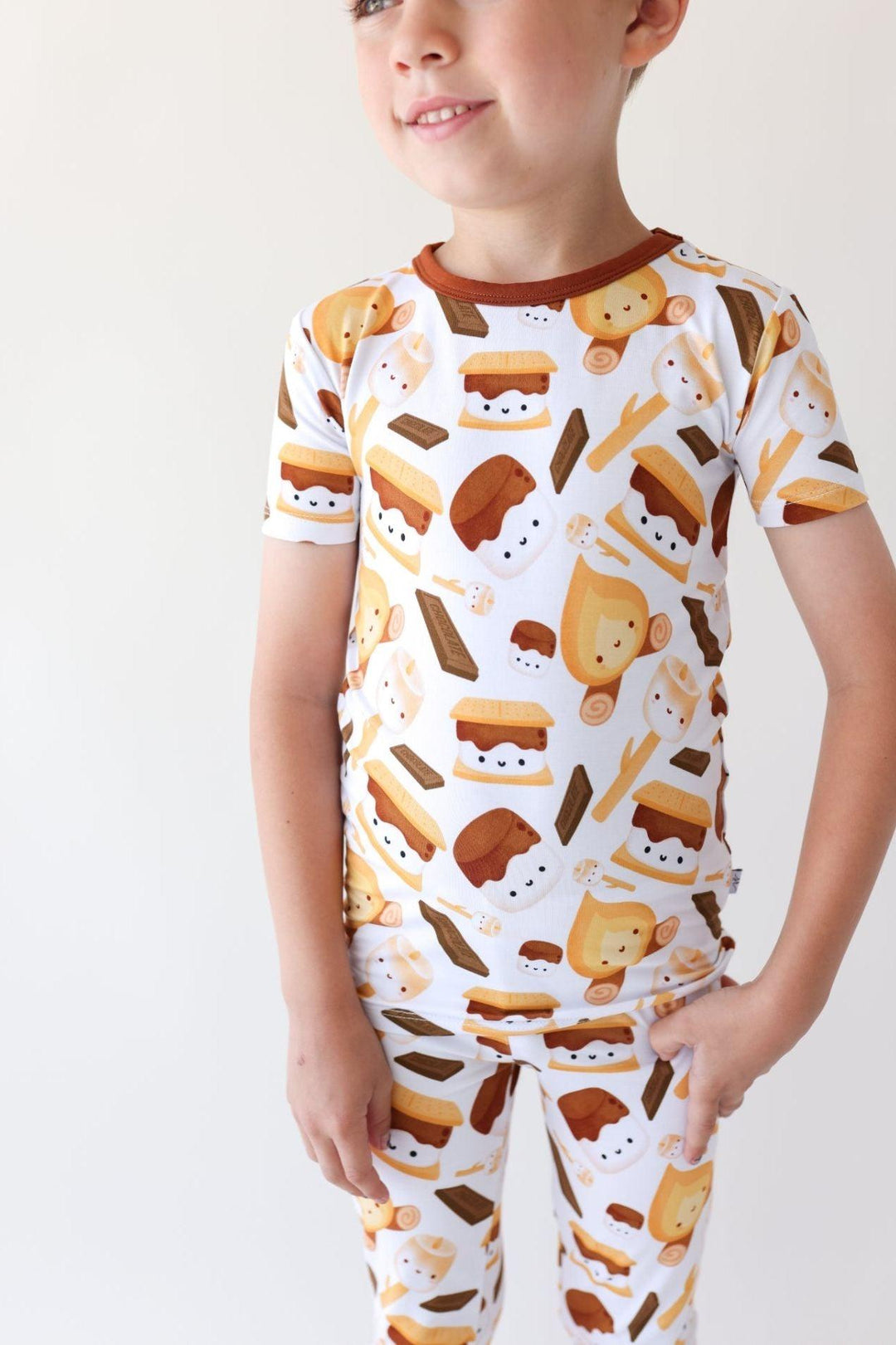 S'mores Print Bamboo Kids Pajama Set - Short Sleeve &amp; Pants