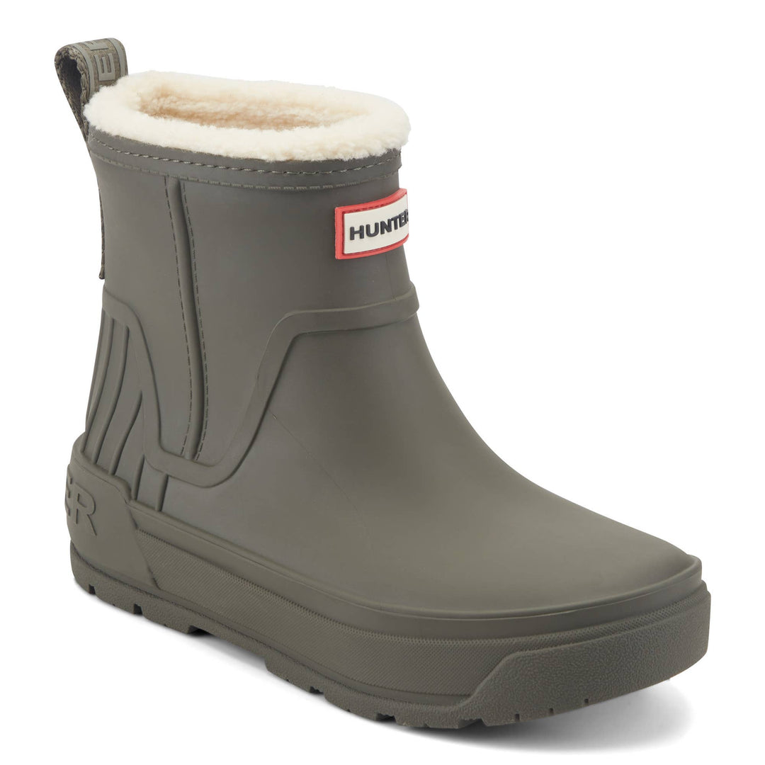 Insulated Willa Hunter  Boot brand rain boot in dark gray with a cream-colored fleece lining, shown from a three-quarters angle on a white background.
