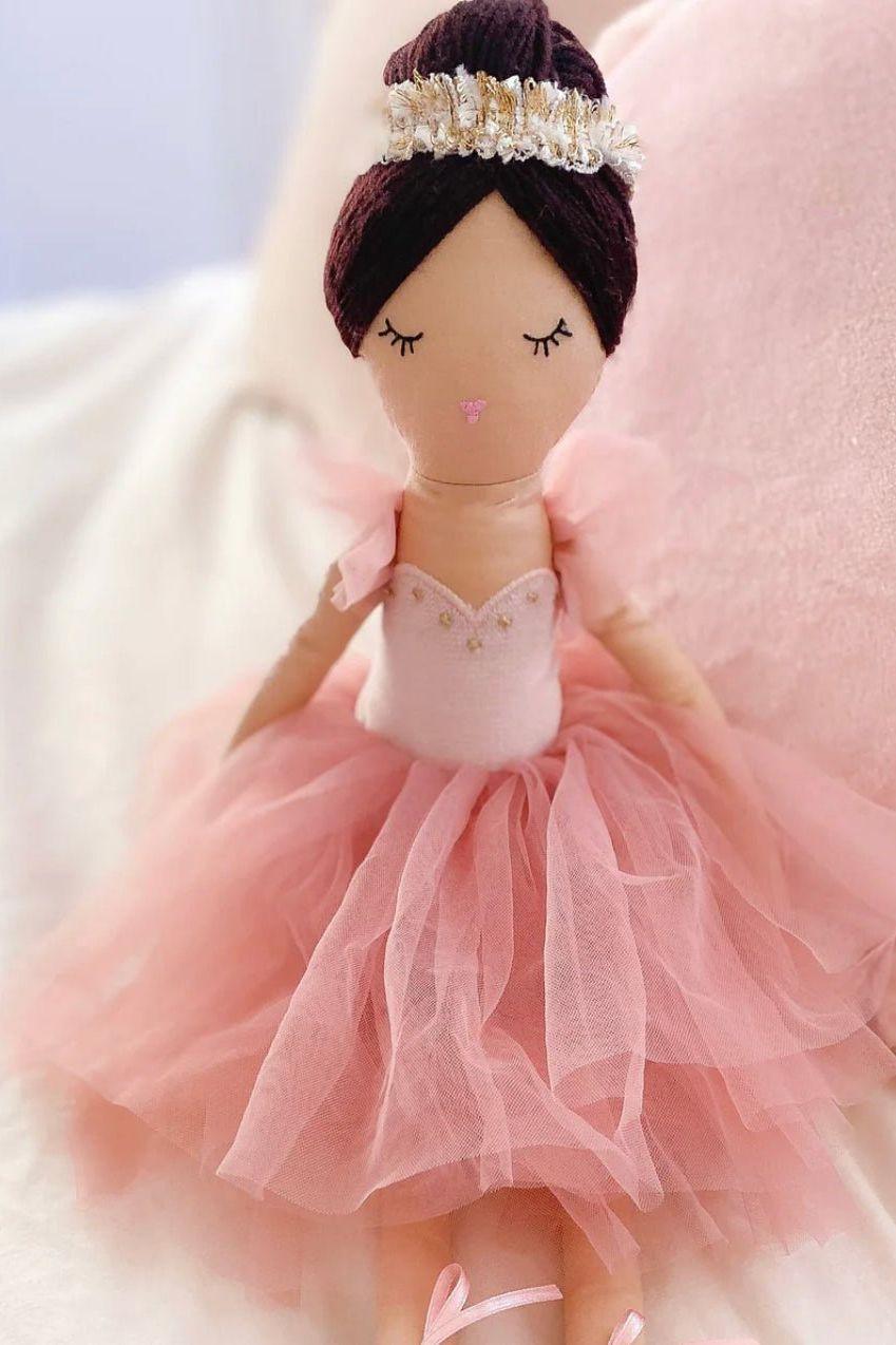 Juliet the Prima Ballerina 22-Inch Heirloom Doll