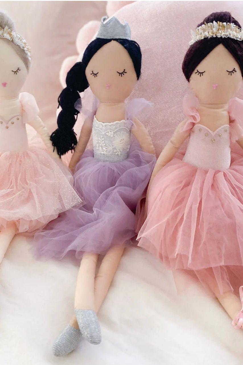 Juliet the Prima Ballerina 22-Inch Heirloom Doll