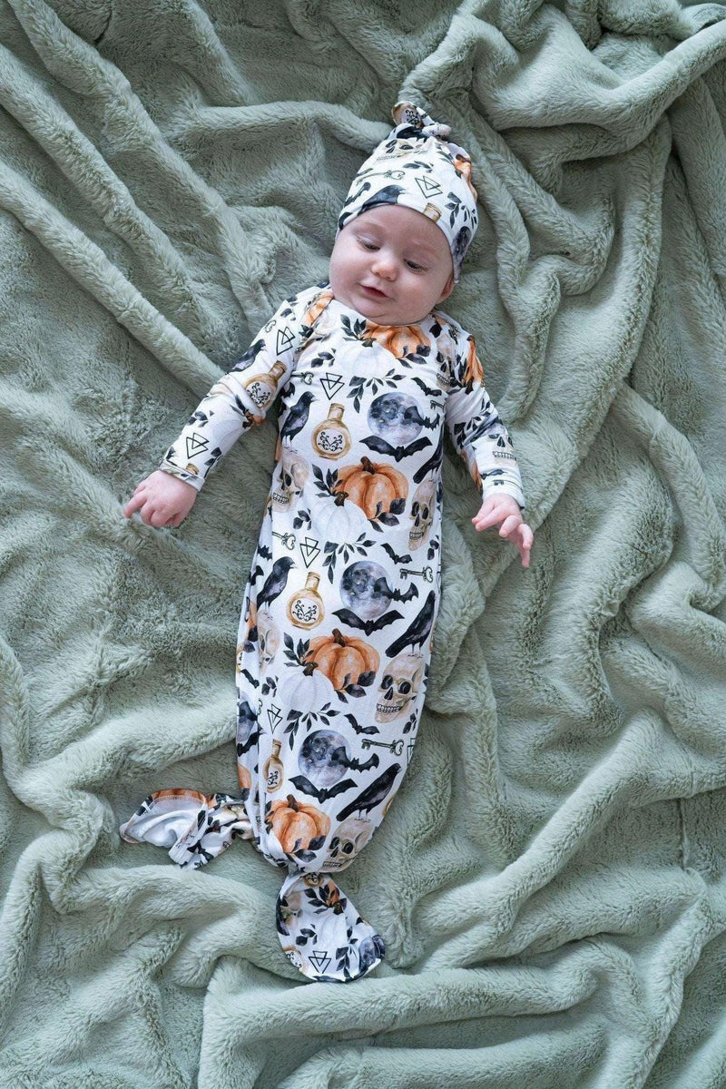 Skulls & Pumpkins Newborn Knotted Gown