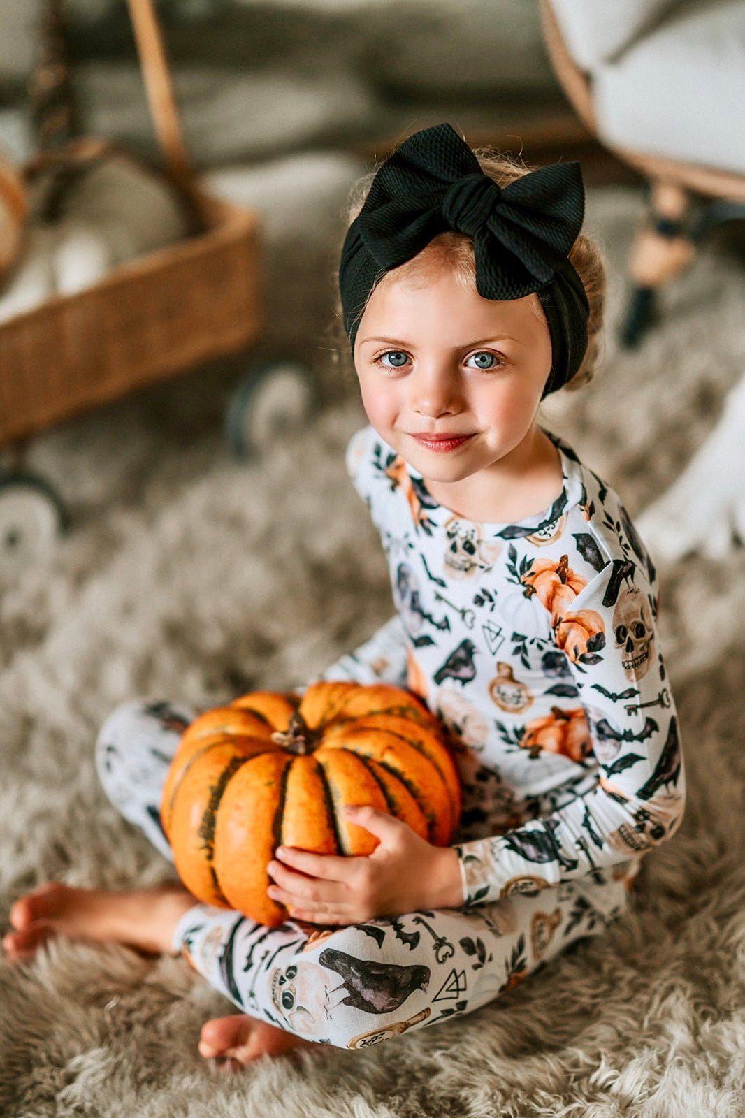 Unisex Children's Two-Piece Skulls and Pumpkins Bamboo Pajamas